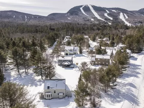 9 Crosby Ln #1, Newry, ME 04261