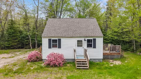 66 Salty Marsh Dr, Steuben, ME 04680