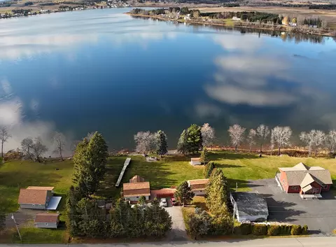 46 Pelletier Island Rd, Saint Agatha, ME 04472