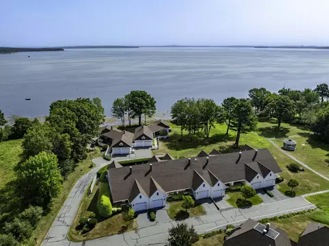 99 Dockside Ln #99, Belfast, ME 04915