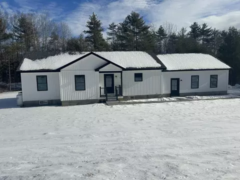 71 Quarry Rd, Limerick, ME 04048