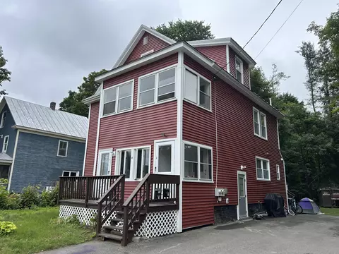 40 Silvermount St, Waterville, ME 04901