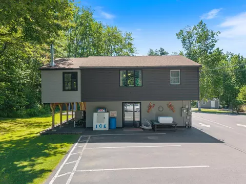 208 New Rd, Arundel, ME 04046