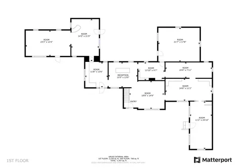 34 Townsend Ave, Boothbay Harbor, ME 04538