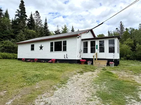 330 Point St, Addison, ME 04606