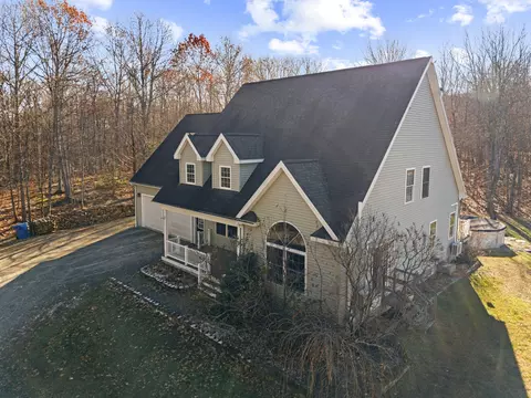 130 Kennard Rd, Newburgh, ME 04444