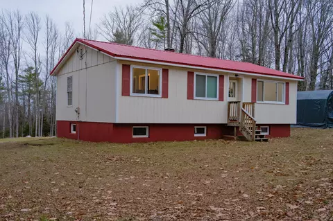 163 Phillips Rd, Glenburn, ME 04401