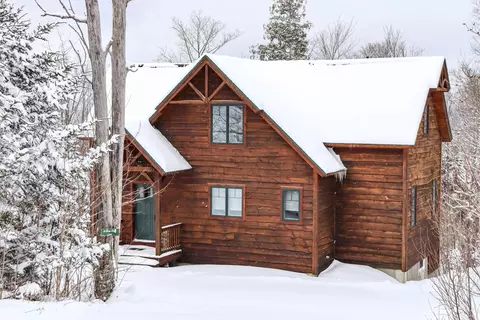 39 Adams Wulff Ln, Sandy River Plt, ME 04970