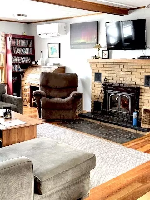 Living - 178 Blackcat Rd, Millinocket, ME 04462 photo 4 of 4