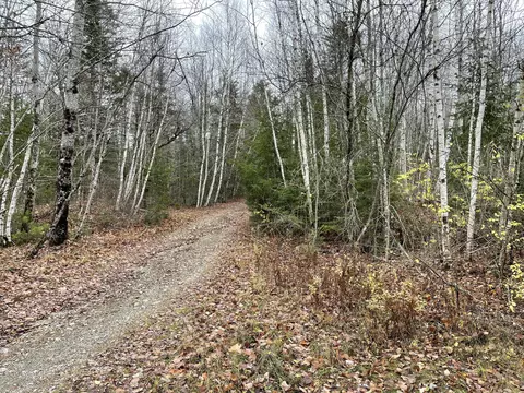 194 E Gulch Rd, Thorndike, ME 04986