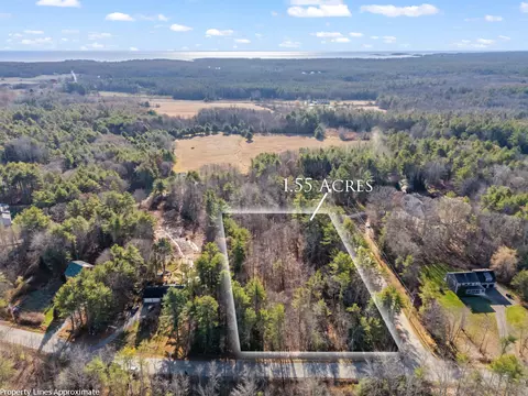 13 Benson Rd, Biddeford, ME 04005