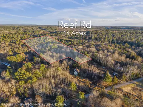 lot A B Reef Rd, Waldoboro, ME 04572