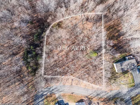 118 Cathy St, Augusta, ME 04330