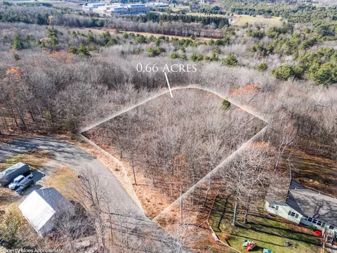 118 Cathy St, Augusta, ME 04330 photo 3