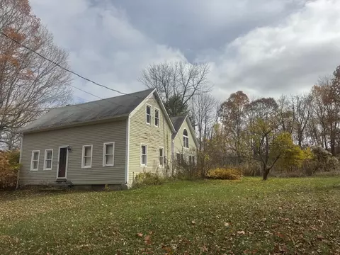 50 Mount Pisgah Rd, Wayne, ME 04284