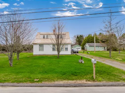 85 Lubec Rd, Whiting, ME 04691