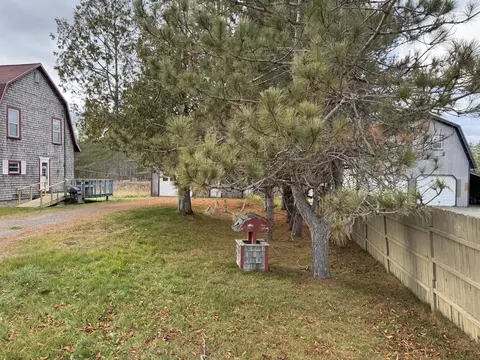 Exterior - 138 Spring Rd, Augusta, ME 04330 photo 6 of 8