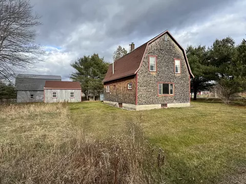 Exterior - 138 Spring Rd, Augusta, ME 04330 photo 2 of 8
