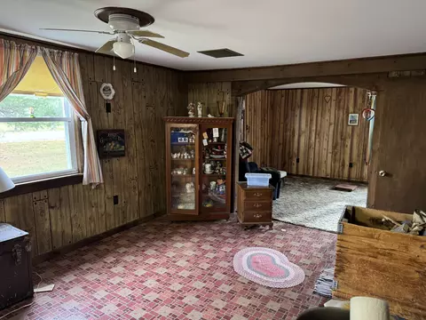 Living - 138 Spring Rd, Augusta, ME 04330 photo 1 of 4