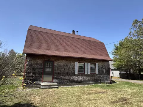 Exterior - 138 Spring Rd, Augusta, ME 04330 photo 7 of 8