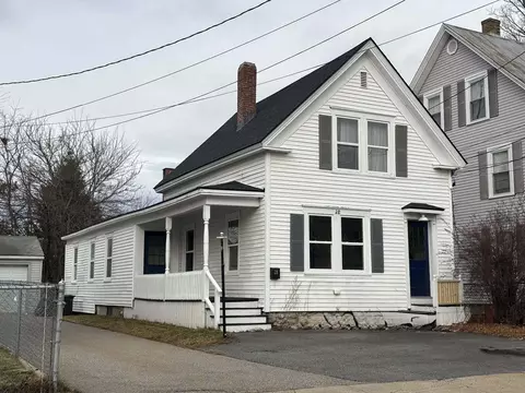 28 Elm St, Sanford, ME 04073