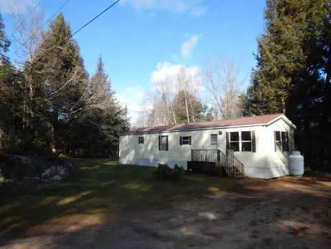 1074 Grover Hill Rd, Bethel, ME 04217