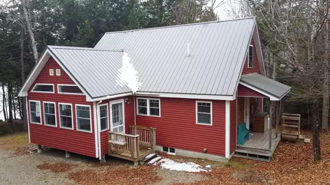 24 Deer Point Rd W, Robbinston, ME 04671