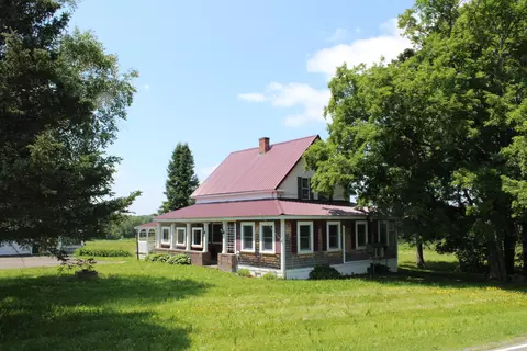 385 Carson Rd, Woodland, ME 04736