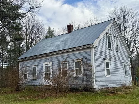 330 E Pond Rd, Jefferson, ME 04348