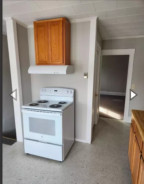 Kitchen - 99 State St, Brewer, ME 04412 photo 7 of 7
