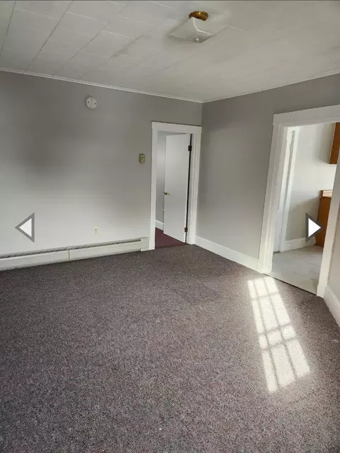 Living - 99 State St, Brewer, ME 04412 photo 2 of 3