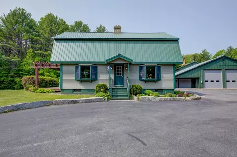 558 Norway Rd, Harrison, ME 04040