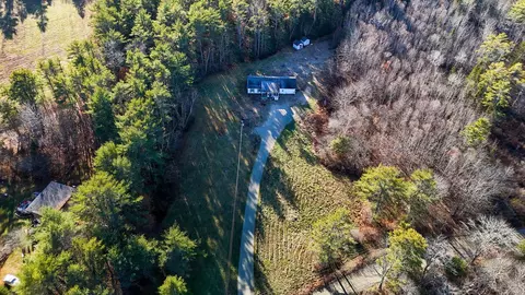 8 Wawenock Rd, Edgecomb, ME 04556