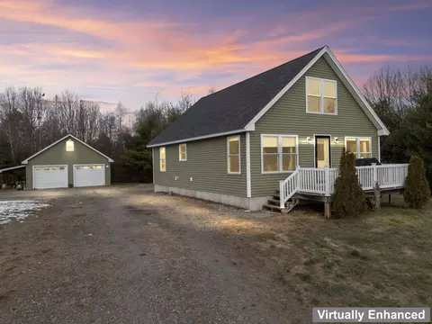 63 Vienna Rd, Chesterville, ME 04938