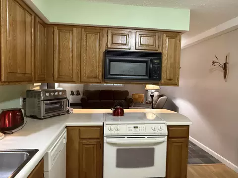 Kitchen - 39 Albert Ave #1, Augusta, ME 04330 photo 2 of 3