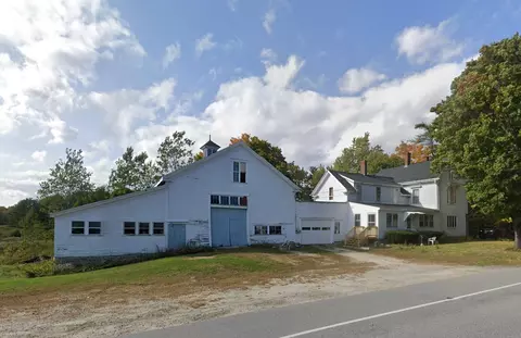 232 Main St, Cumberland, ME 04021