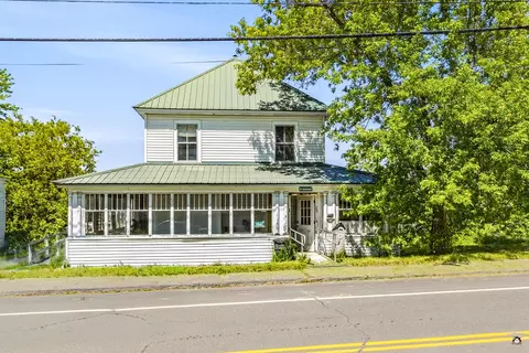 104 Madawaska Ave, Pittsfield, ME 04967