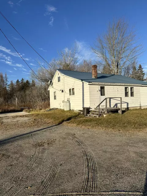 1491 Main St, Columbia, ME 04623