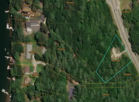 1042 Roosevelt Trl, Windham, ME 04062