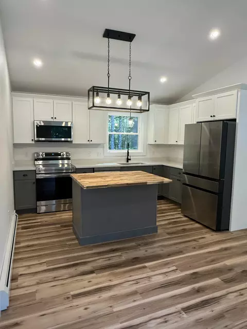 Kitchen - 157 Quarry Rd, Limerick, ME 04048 photo 1 of 2