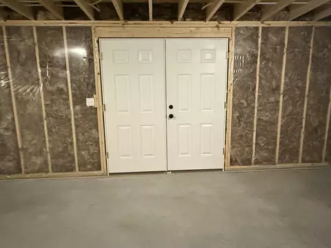 Entry Way - 157 Quarry Rd, Limerick, ME 04048 photo 4 of 4