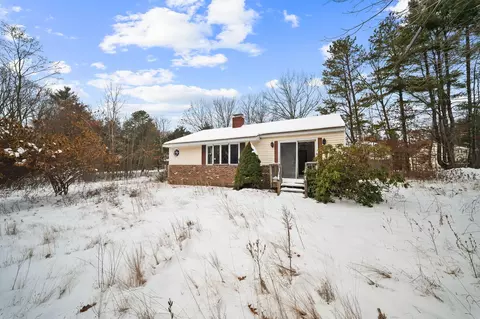 101 School St, Berwick, ME 03901