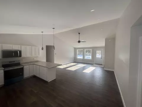 126 Newell Ct, Unity, ME 04988 photo 5