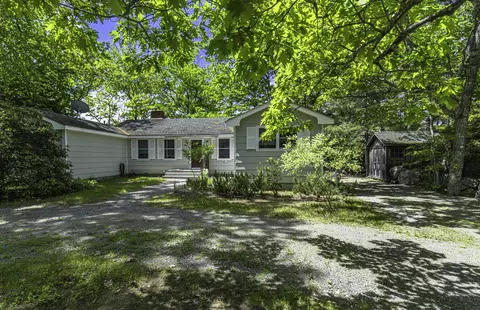 48 Douglass Loop, Blue Hill, ME 04614