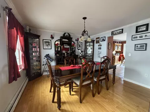 Dining - 387 Exeter Rd, Corinth, ME 04427 photo 3 of 3