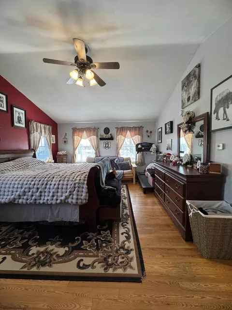 Bedroom - 387 Exeter Rd, Corinth, ME 04427 photo 5 of 21