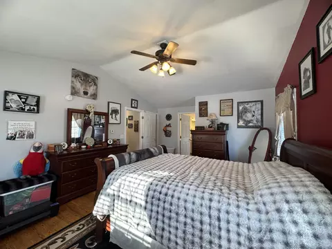 Bedroom - 387 Exeter Rd, Corinth, ME 04427 photo 6 of 21