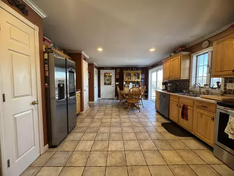 Kitchen - 387 Exeter Rd, Corinth, ME 04427 photo 3 of 7