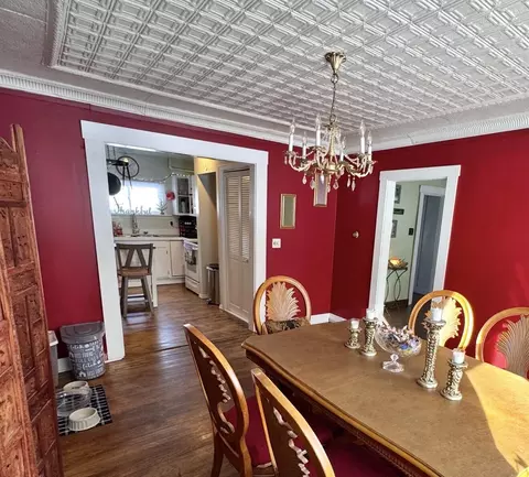 52 Somerset St, Millinocket, ME 04462