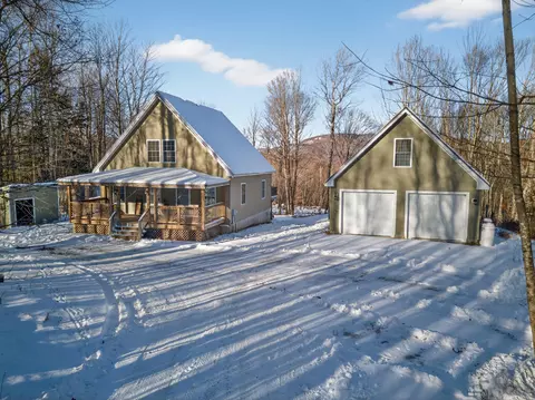 67 Fields Hill Rd, Sumner, ME 04292